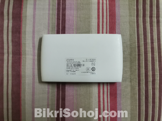 ZTE MF920U 4G LTE Mobile Wi-Fi Router